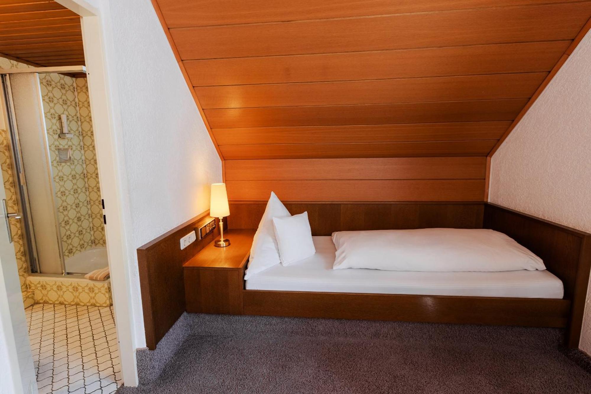 Landgasthof Zur Linde Gasthof 3*