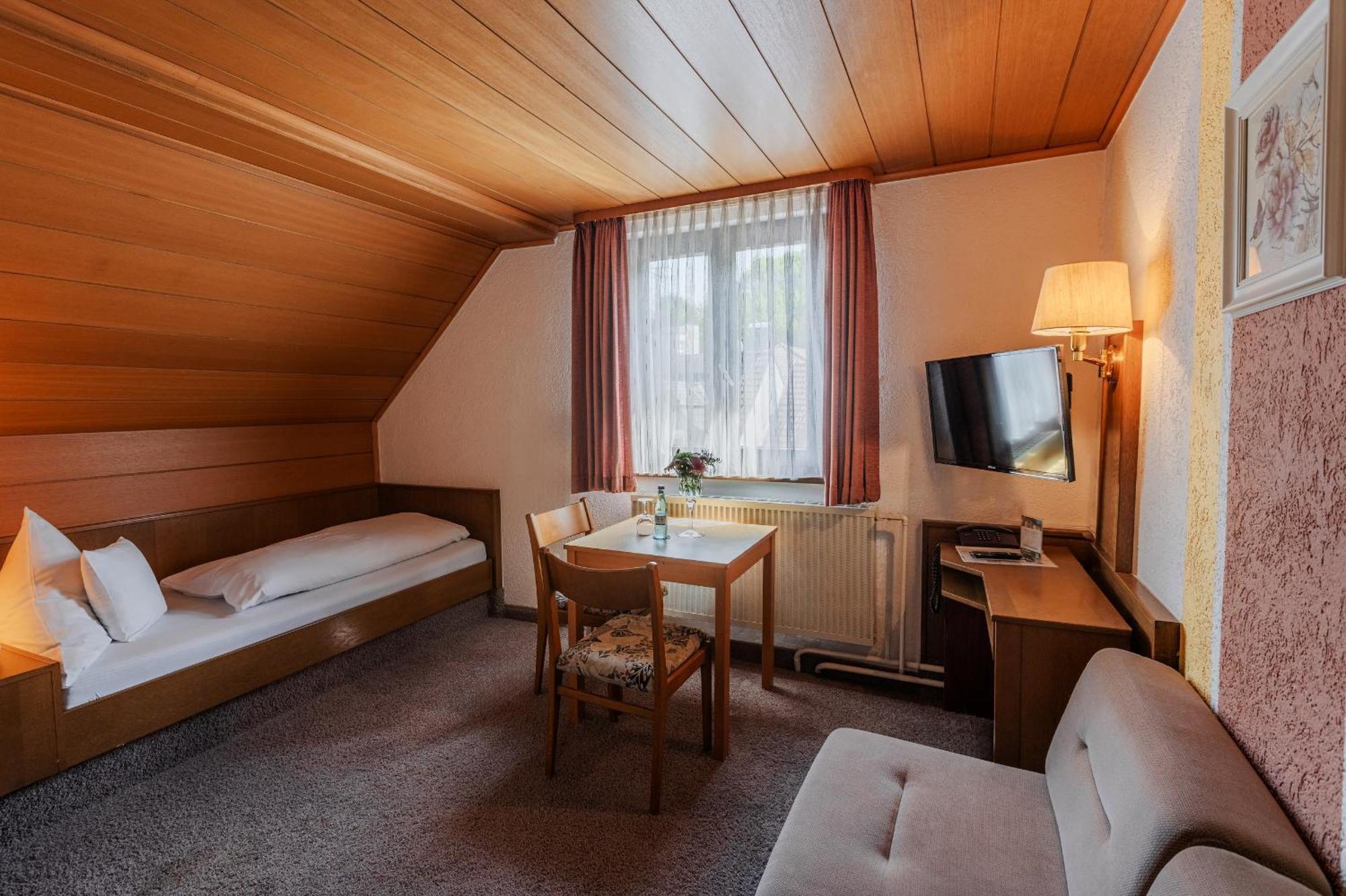 Landgasthof Zur Linde 3* Heimbuchenthal